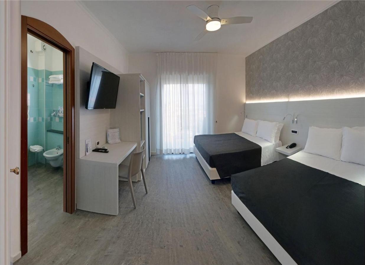 Hotel Venus غابيتّشي ماري المظهر الخارجي الصورة