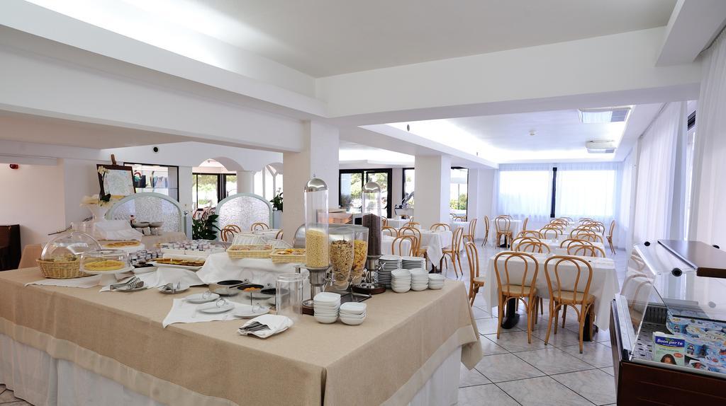 Hotel Venus غابيتّشي ماري المظهر الخارجي الصورة